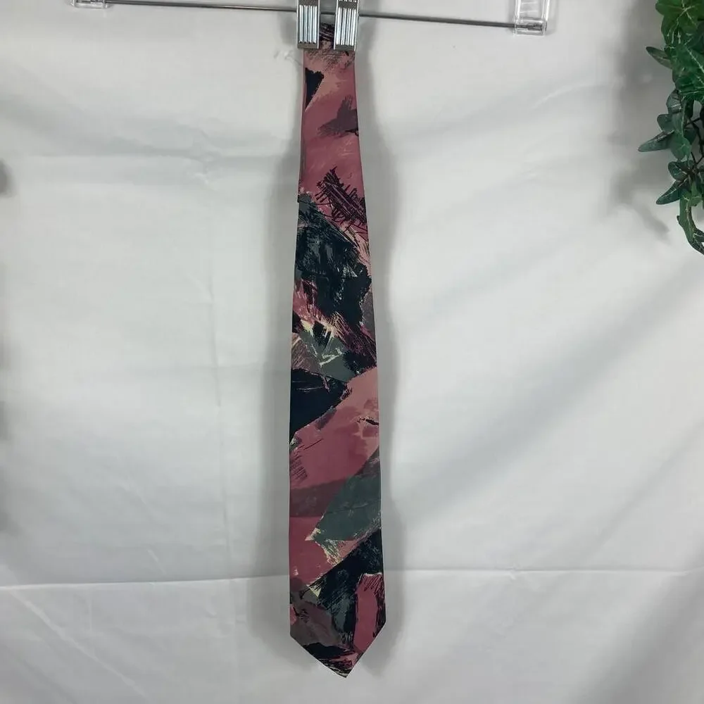 Serica 100% silk pink tie